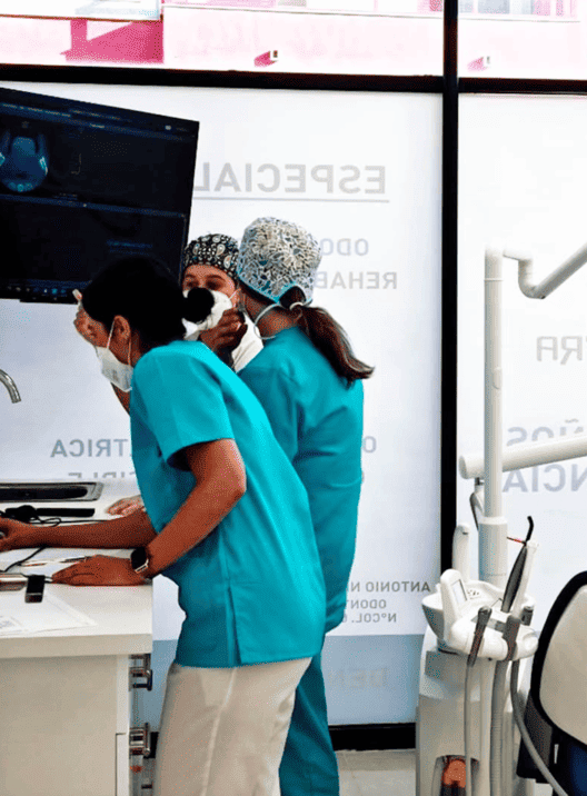 Captura de pantalla 2025-04-10 a las 12.14.33